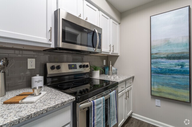 2HAB, 2BA - The Carlyle at Godley Station