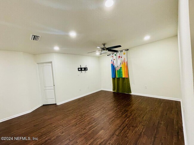 Foto del edificio - 14680 Durbin Island Way