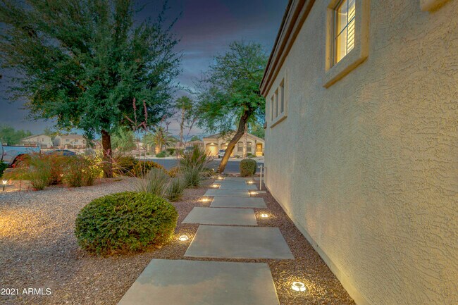 Building Photo - 6672 S St Andrews Ct