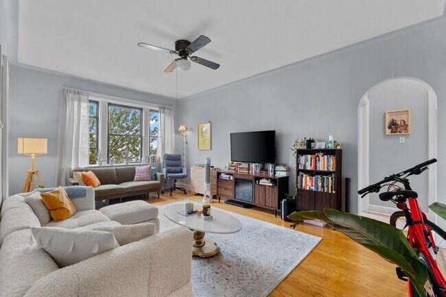 Foto del edificio - 7427 Boulevard E-41-41