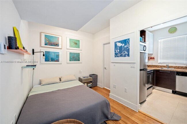 Foto del edificio - 1000 Meridian Ave