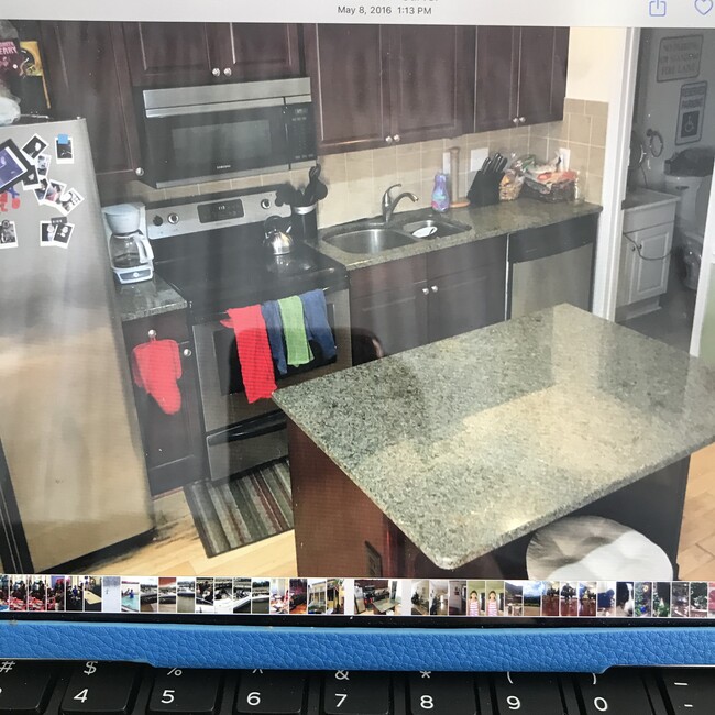 Kitchen appliances - 907 Kinney St