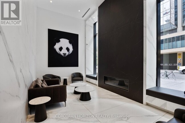 Building Photo - 20 Edward St