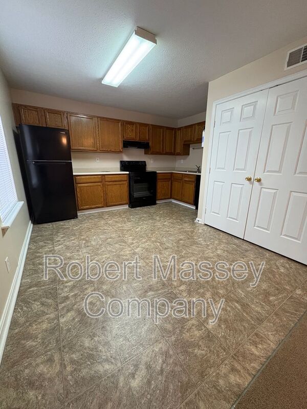 Building Photo - 7907 Canonero Way