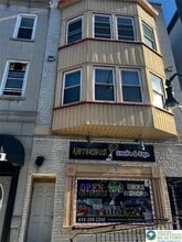 Building Photo - 139 N 7th St