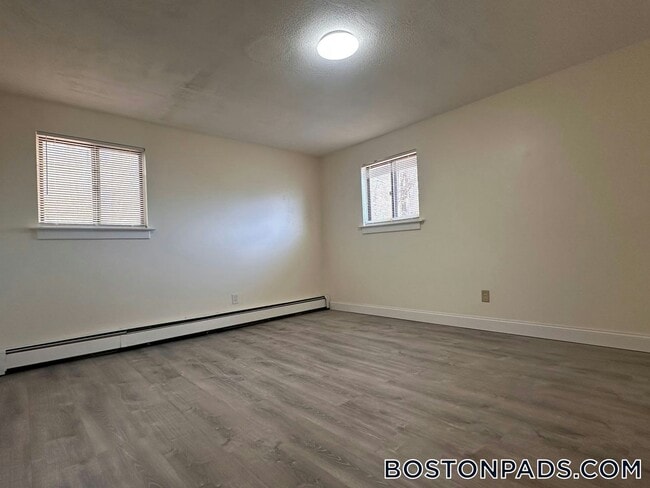 Building Photo - 7 Gorham Ave