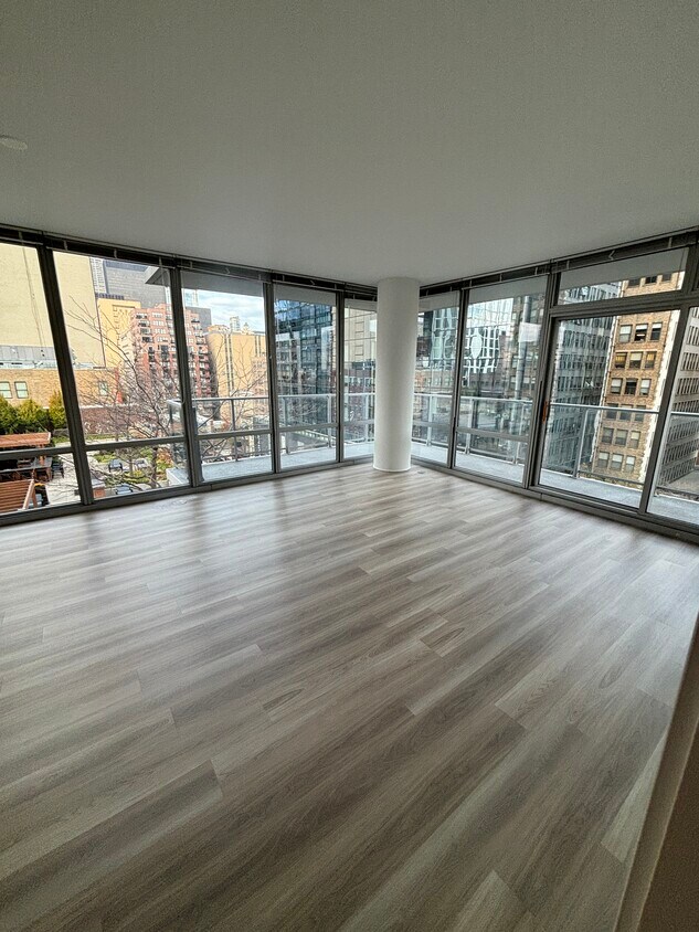 Foto principal - 751 S Clark St