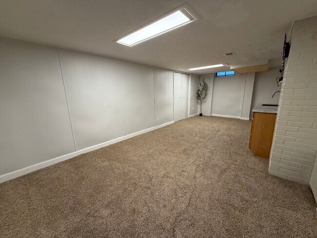 Sala de estar - 3414 Collingwood Ave SW