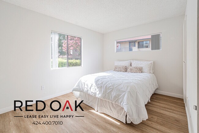 Foto del edificio - 6601 Victoria Ave