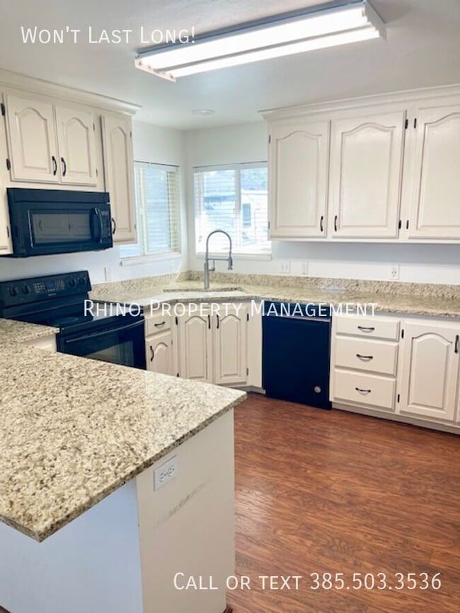 Building Photo - 14097 Mill Canyon Peak Dr