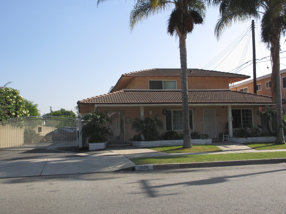 11026 Pangborn Ave, Downey, CA 90241 Apartments in Downey, CA