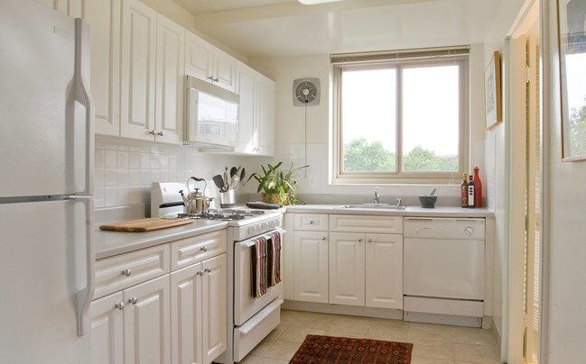 Avalon The Albemarle Apartments Washington Dc Apartments Com