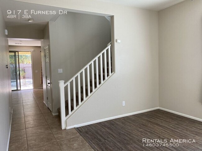 Building Photo - Nice 4 Bedroom Gilbert Home with POOL!