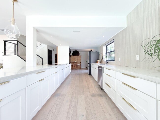 Foto del edificio - 760 Windtree Way
