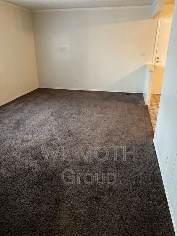 Building Photo - 4322 N Edmondson Ave