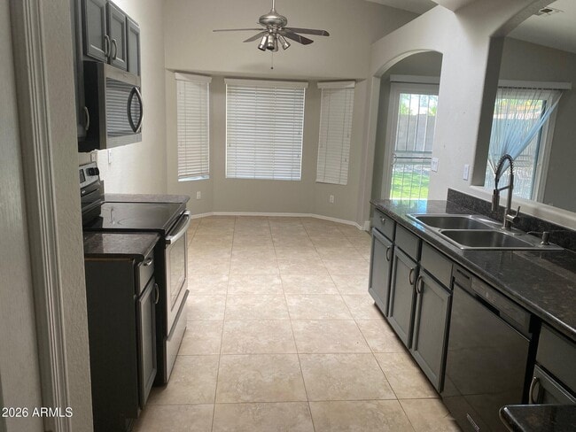 Foto del edificio - 1814 S Essex Cir