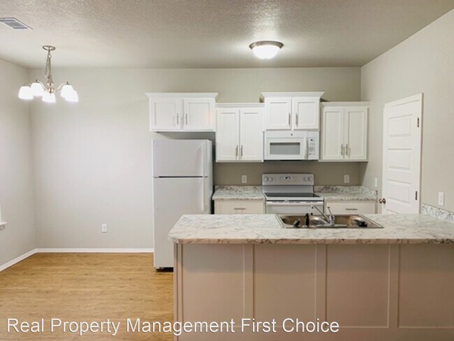 Building Photo - 3 br, 2.5 bath House - 2100 Ingalls Lane A...