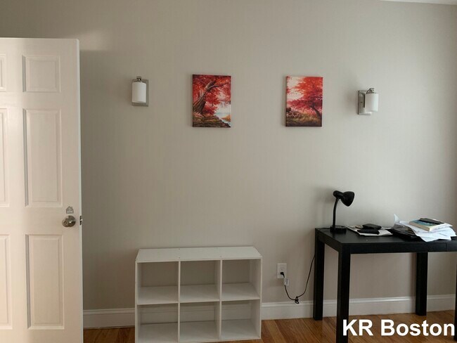 Foto del edificio - 156 Hillside St