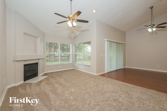 Building Photo - 1421 Saddleridge Dr