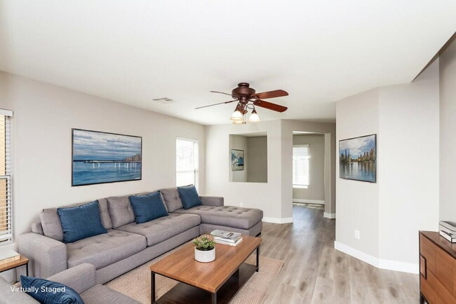 Foto del edificio - 4792 W Shelbourne Ave