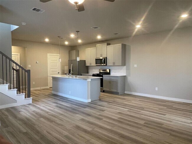 Building Photo - 627 Salt Marsh Trl