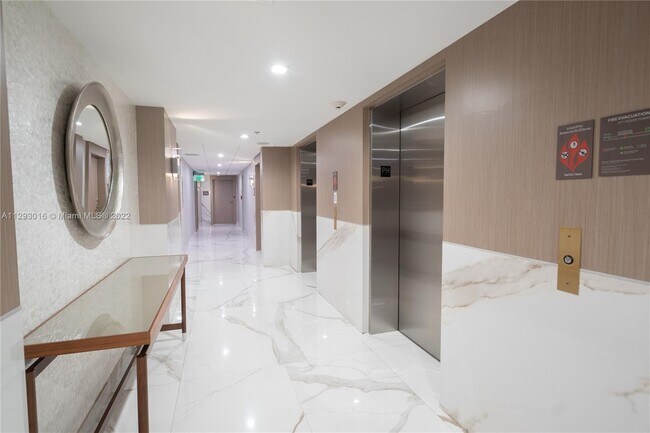 Foto del edificio - 20225 NE 34th Ct  2711 Aventura Fl 33180