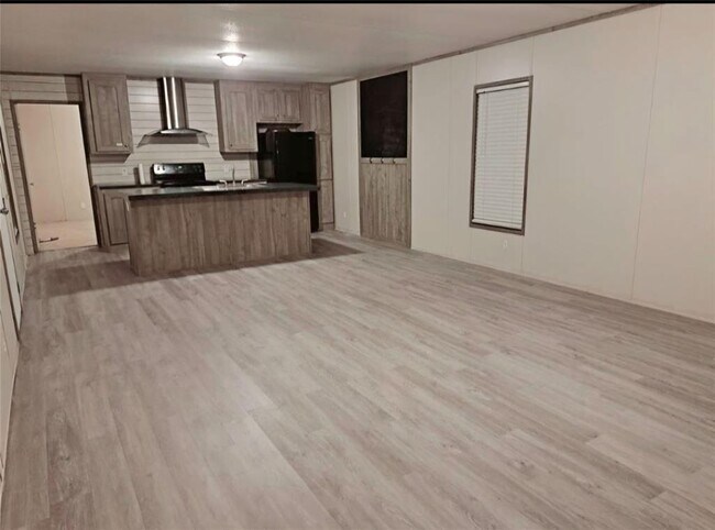 Foto del edificio - 9513 Puritan Way