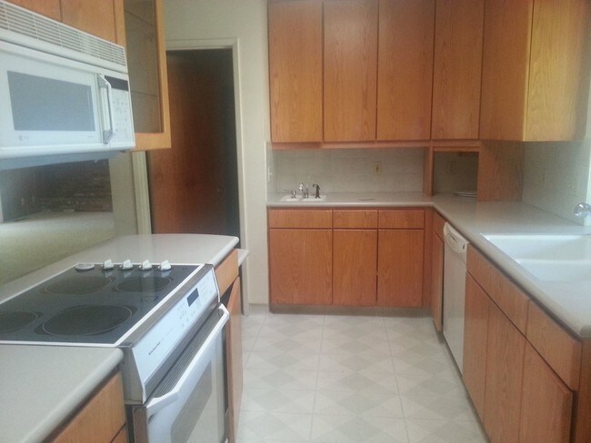 Foto del edificio - 738 E Tenaya Way