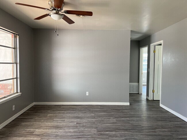Building Photo - Welcome Home!