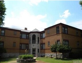 Building Photo - 4931 Jamieson Ave