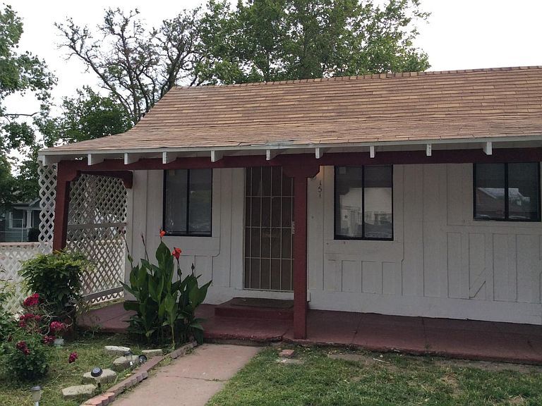 Single Family Home at 151 W 9th St , Tracy House Rental in Tracy, CA