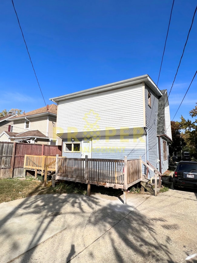 Building Photo - 4 bedroom, 2 bathrooms house for rent