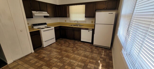 Foto del edificio - 4061 Charleston Rd