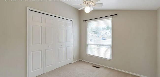 Building Photo - 848 W 4050 S