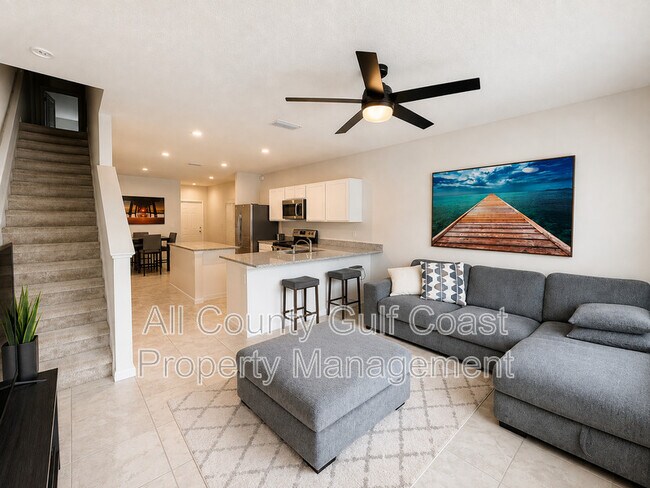 Foto del edificio - 14273 Crimson Ave