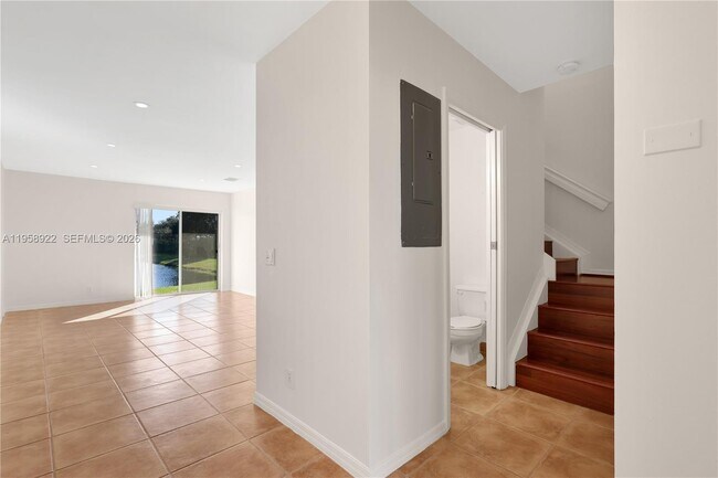 Foto del edificio - 5467 SW 125th Terrace