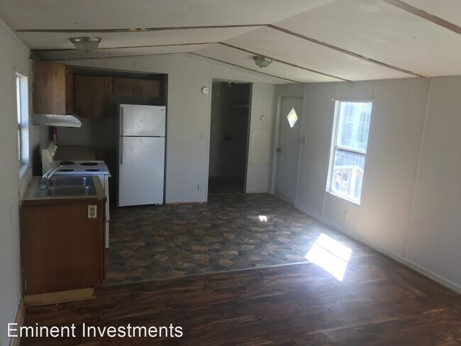 Foto del edificio - 3 br, 1.5 bath House - 905 Craven Lane Lot 36