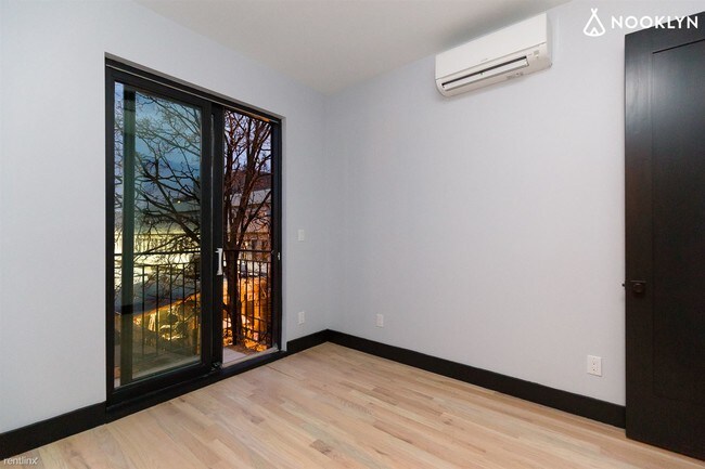 Building Photo - 2 br, 1 bath  - 1544 Nostrand Ave