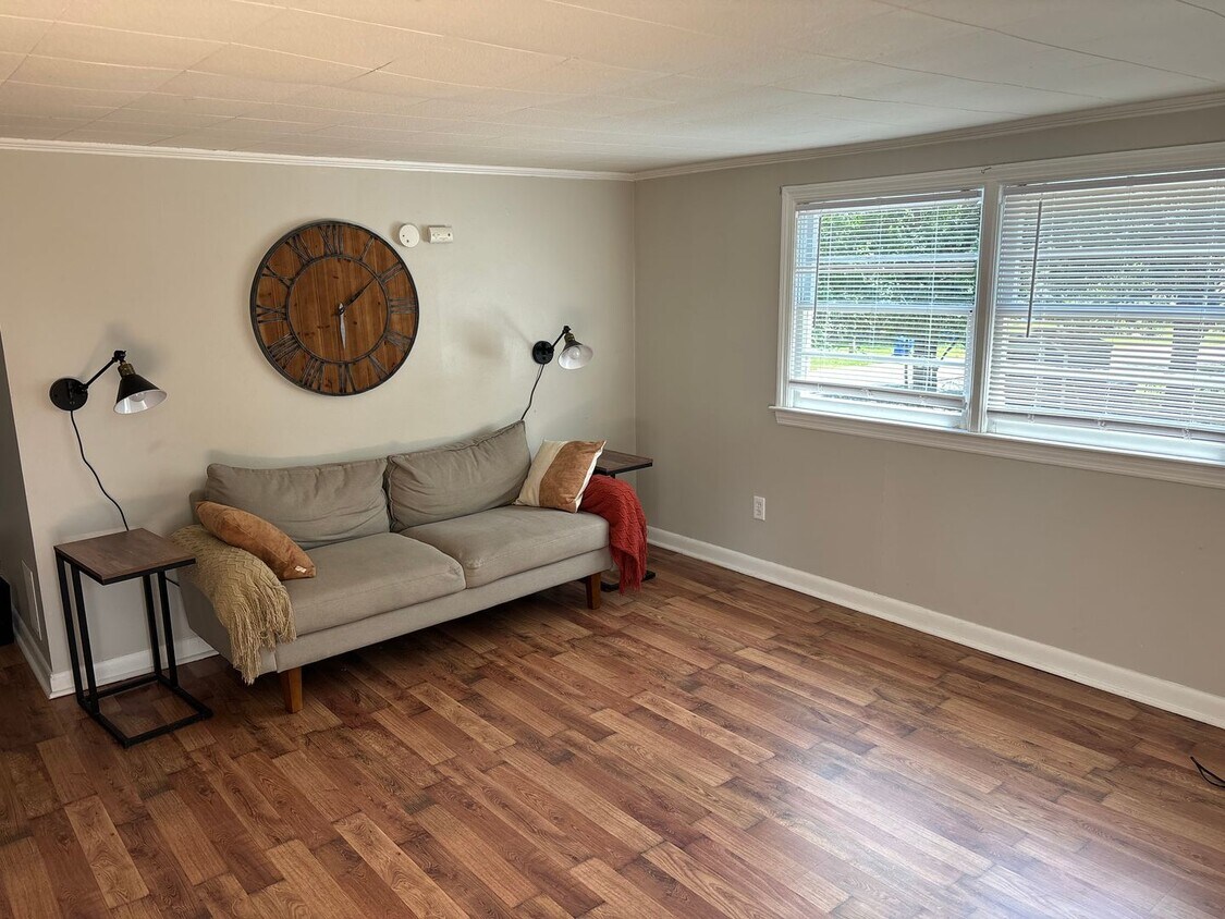 Foto principal - 818 Ethelored St
