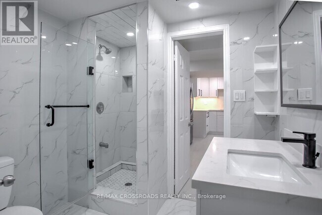 Photo du bâtiment - 66 Bayhampton Crescent