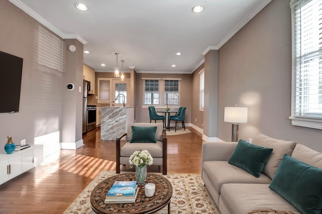 Building Photo - 4332 Gorman Terrace SE