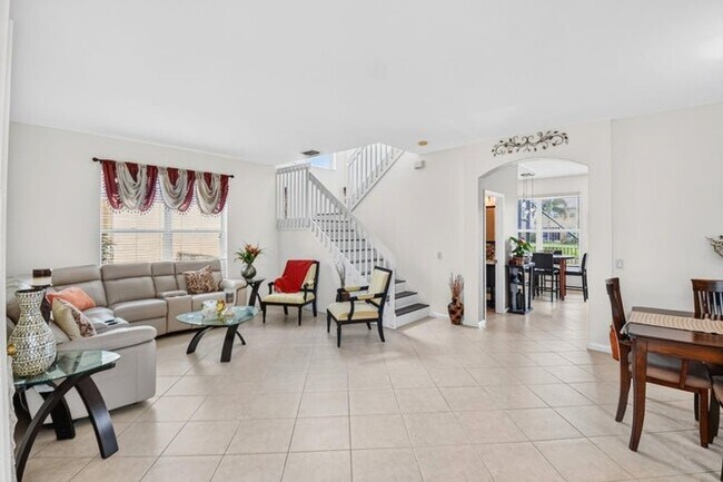 Building Photo - 5018 Starblaze Dr