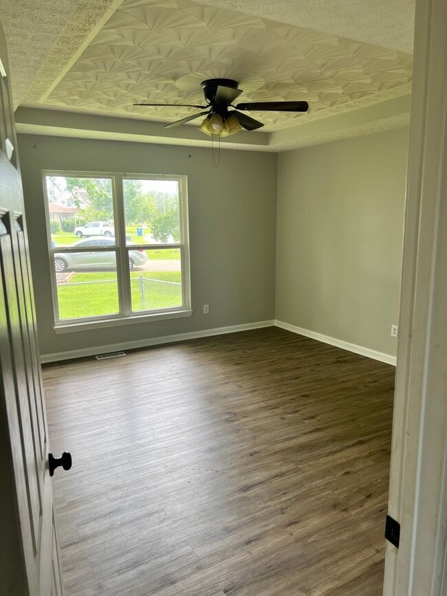 Foto del edificio - Newly Renovated 3 Bedroom Ranch