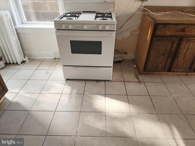 Foto del edificio - 238 N Warren St