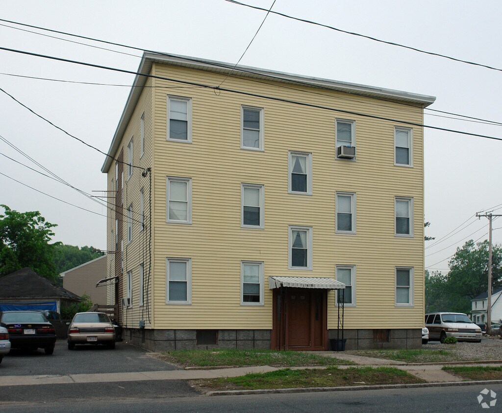 Primary Photo - 268 Hampden St