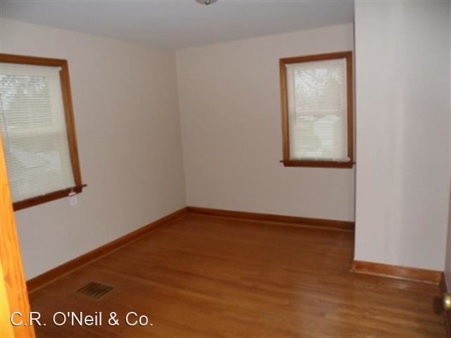 Building Photo - 3 br, 1.5 bath House - 333 Powhatan Avenue