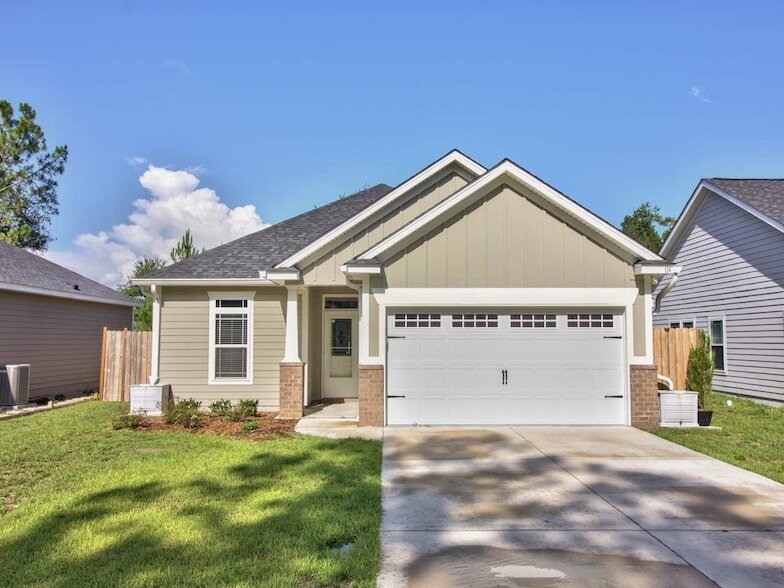 Foto principal - 114 Carousel Cir