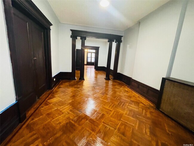 Building Photo - 72 Woodruff Ave
