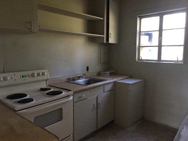 Foto del edificio - 2141 Waverly St