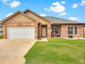 Building Photo - 308 Hoover Dr